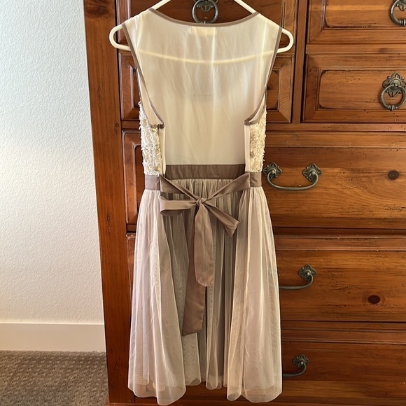A’reve Girls cream and tan sleeveless dress, size large. - Picture 5 of 7